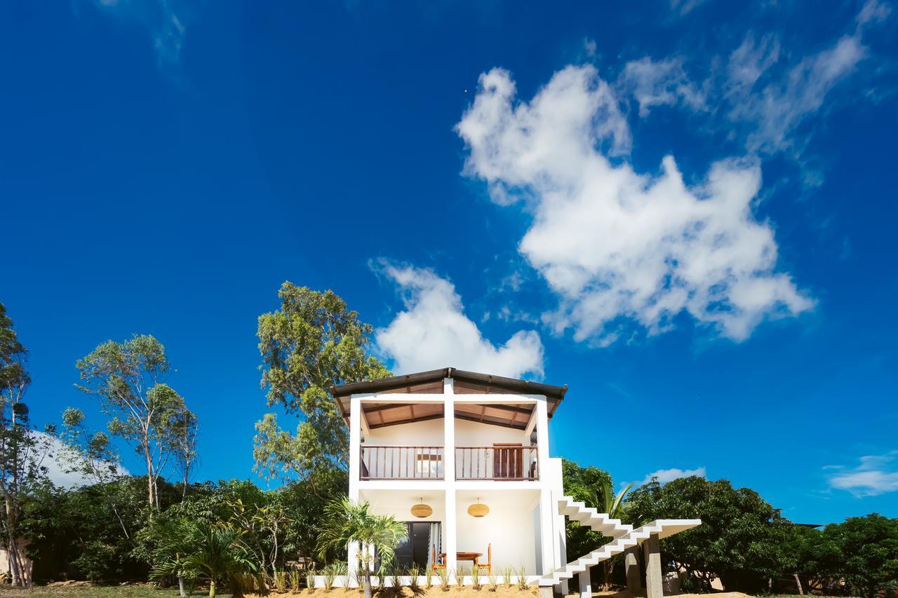 Nicawaves Hotel Popoyo Exterior photo